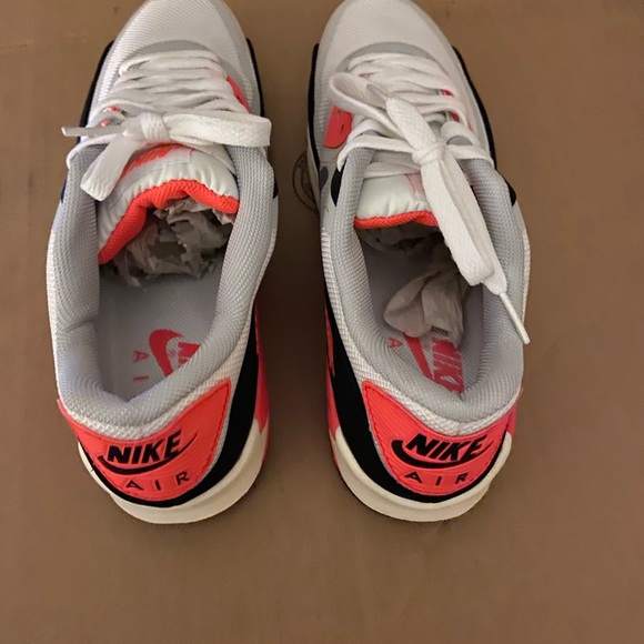 Nike Air Max 90 Premium Tape QS Size Men’s 8.5 NEW - Picture 5 of 8